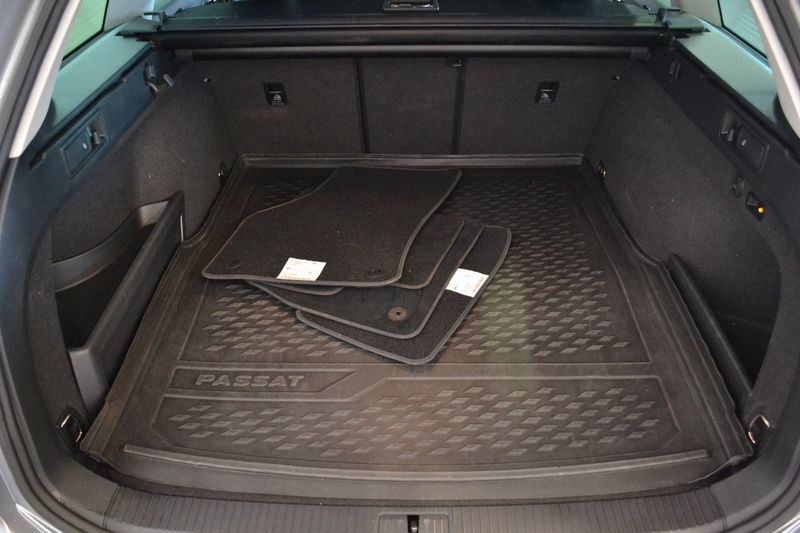 Volkswagen Passat bild 11