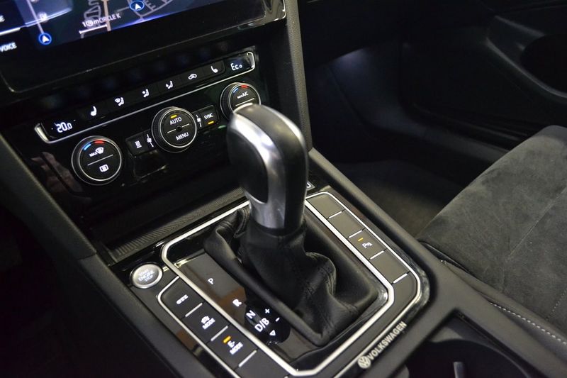 Volkswagen Passat bild 24