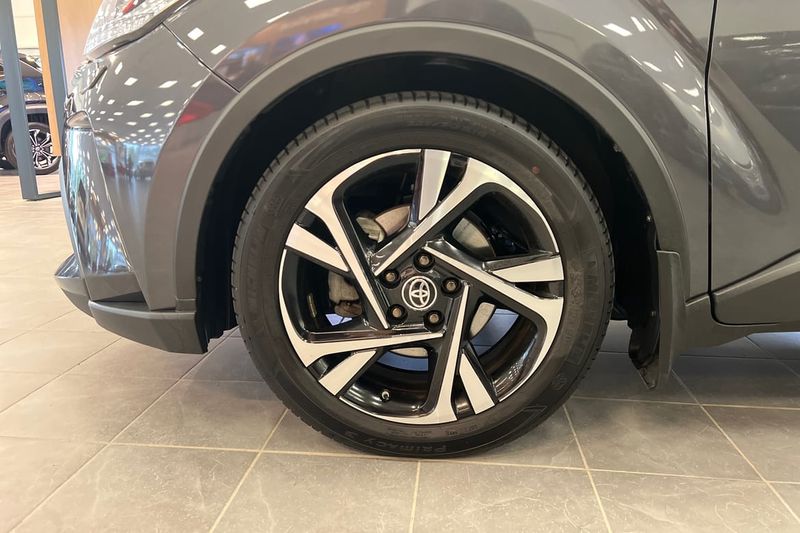Toyota C-HR bild 17