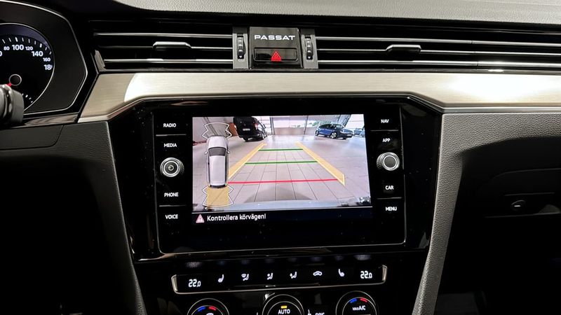 Volkswagen Passat bild 9