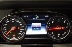 Mercedes E200 bild 11