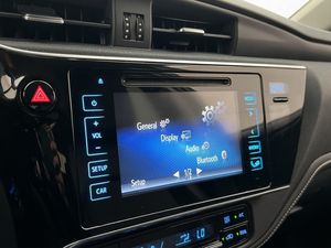 Toyota Auris bild 22