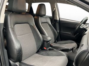 Toyota Auris bild 25
