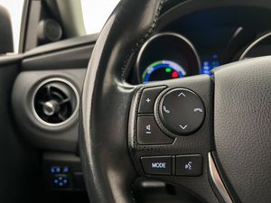 Toyota Auris bild 16