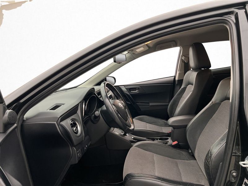 Toyota Auris bild 11