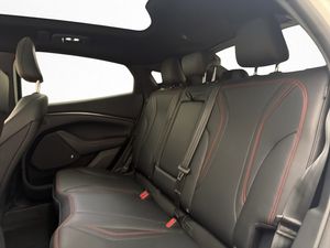 Ford Mustang Mach-E bild 34