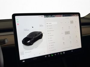 Tesla Model Y bild 25