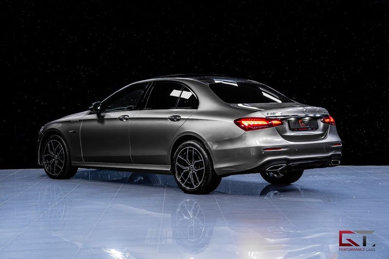 Mercedes E300 bild 6
