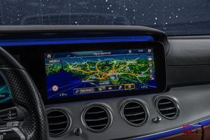 Mercedes E300 bild 12
