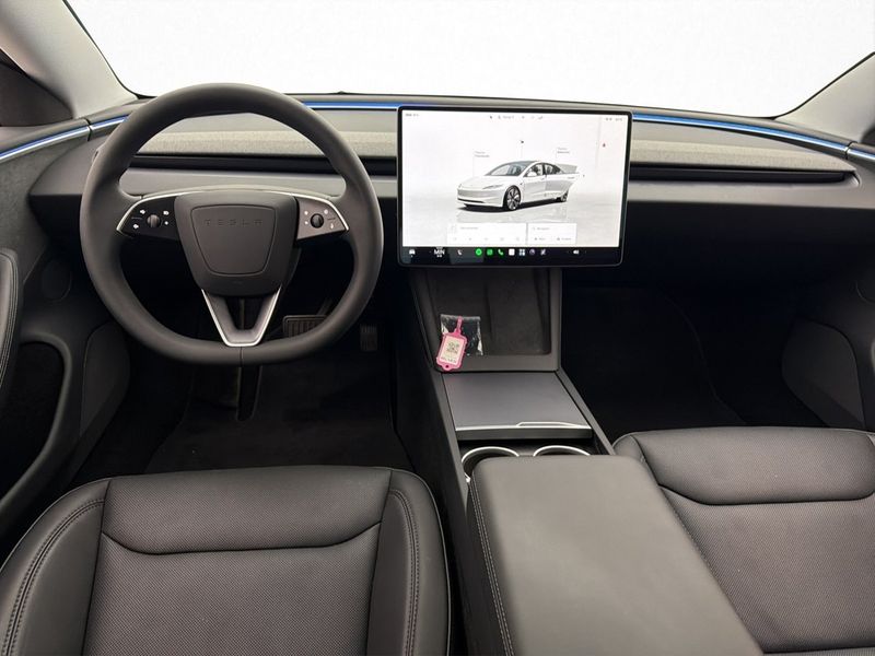 Tesla Model 3 bild 18
