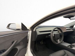 Tesla Model 3 bild 20