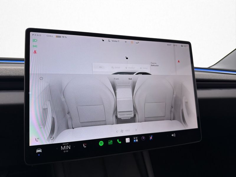 Tesla Model 3 bild 28