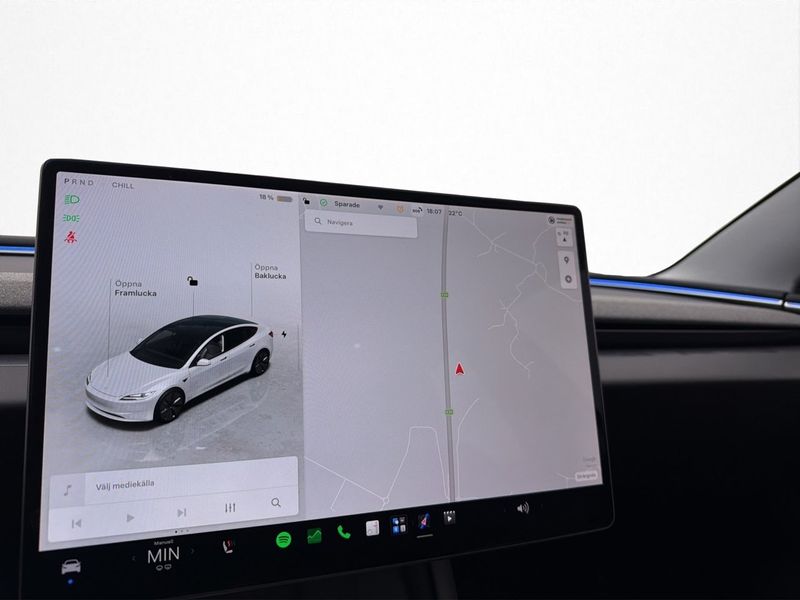 Tesla Model 3 bild 25