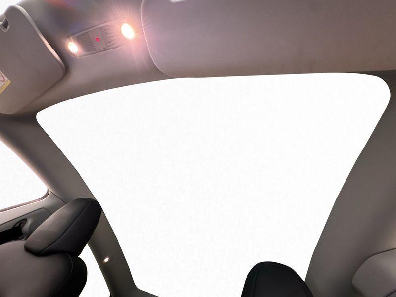 Tesla Model Y bild 22