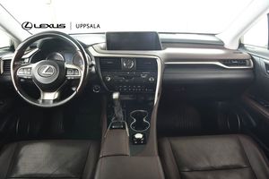 Lexus RX bild 8