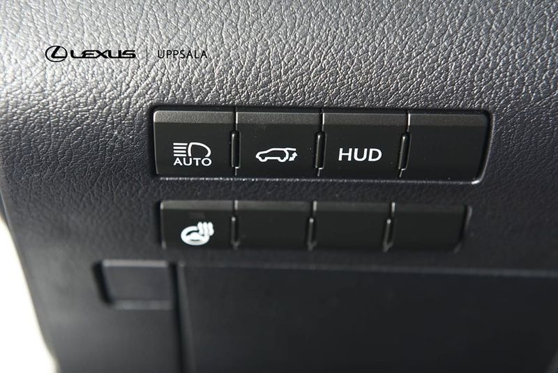 Lexus RX bild 15