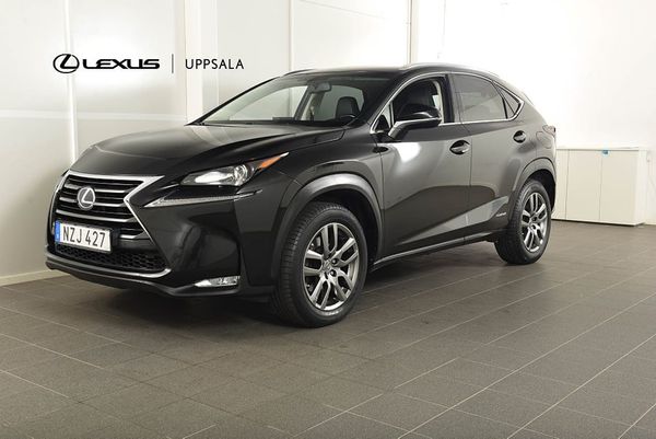Lexus NX 300h AWD Comfort Premium Drag motorvärmare - 2016