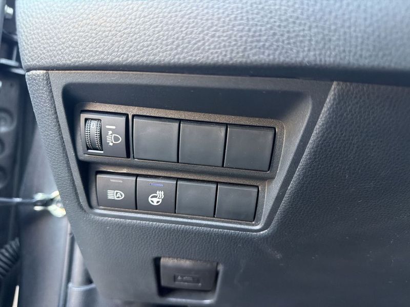 Toyota Yaris bild 11