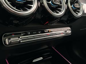 Mercedes EQB250+ bild 32