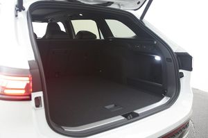 Volkswagen Passat bild 16