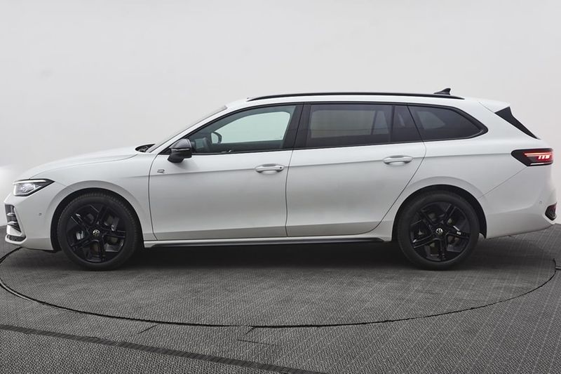 Volkswagen Passat bild 2