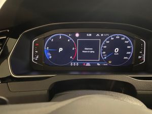 Volkswagen Passat bild 13