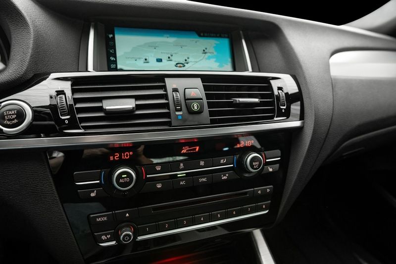 BMW X4 bild 12