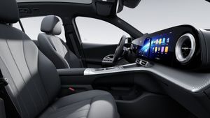 Mercedes GLC300 bild 2
