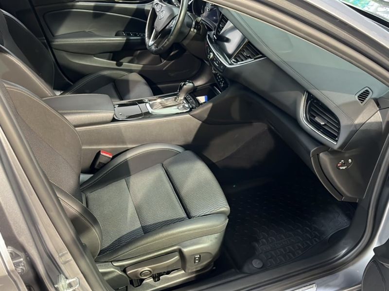 Opel Insignia bild 9