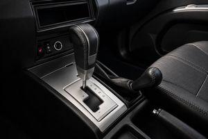 Mitsubishi L200 bild 14