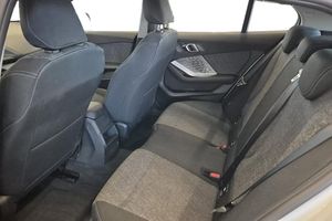 BMW 120 bild 11