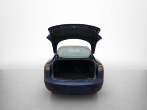 Tesla Model 3 bild 17