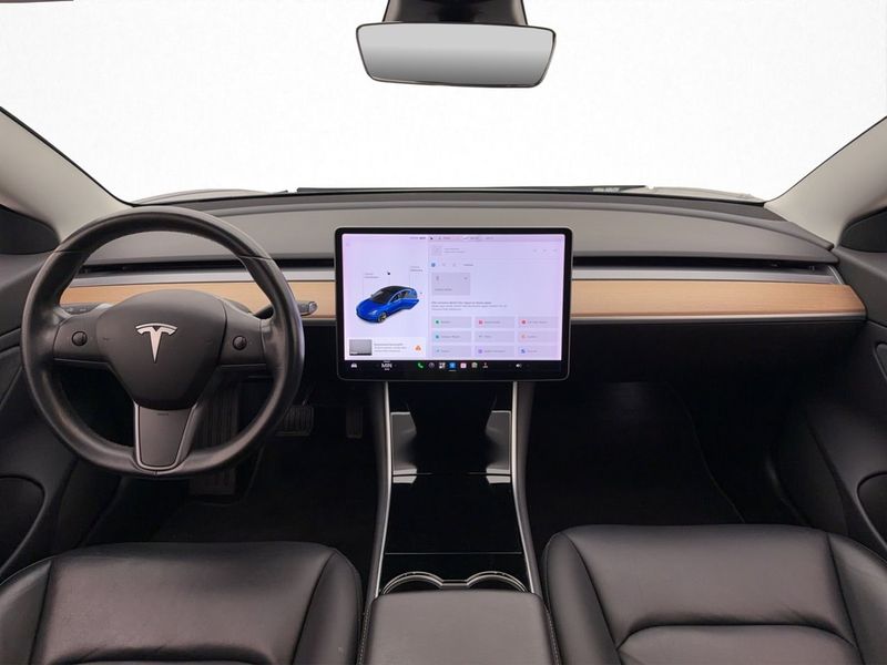 Tesla Model 3 bild 14