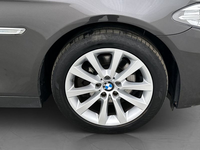 BMW 520 bild 10