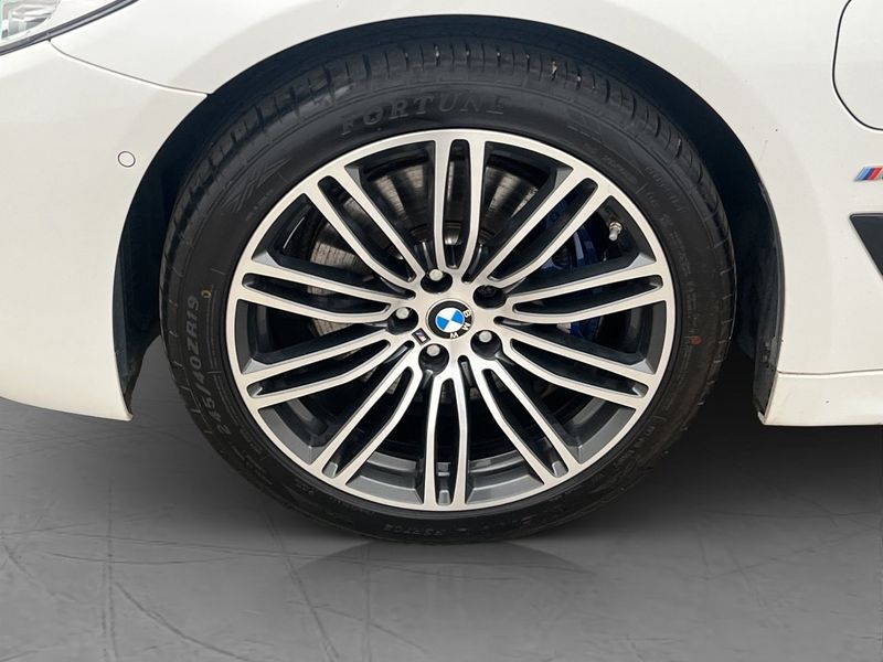 BMW 530 bild 10