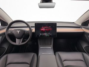 Tesla Model 3 bild 14