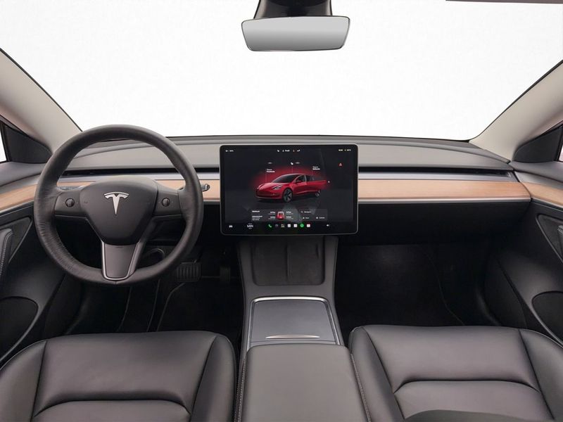 Tesla Model 3 bild 14