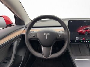 Tesla Model 3 bild 15