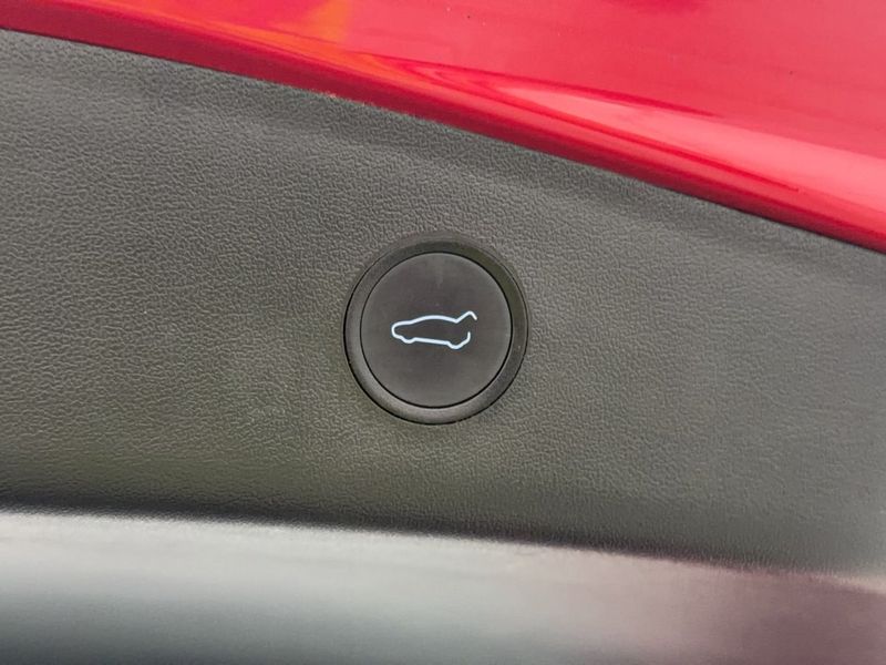 Tesla Model 3 bild 21