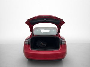 Tesla Model 3 bild 20