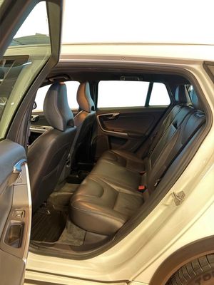 Volvo V60 bild 8