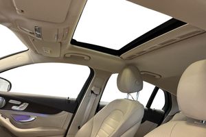 Mercedes GLC300 bild 15