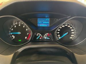 Ford Focus bild 8