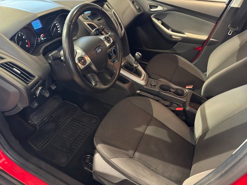 Ford Focus bild 3
