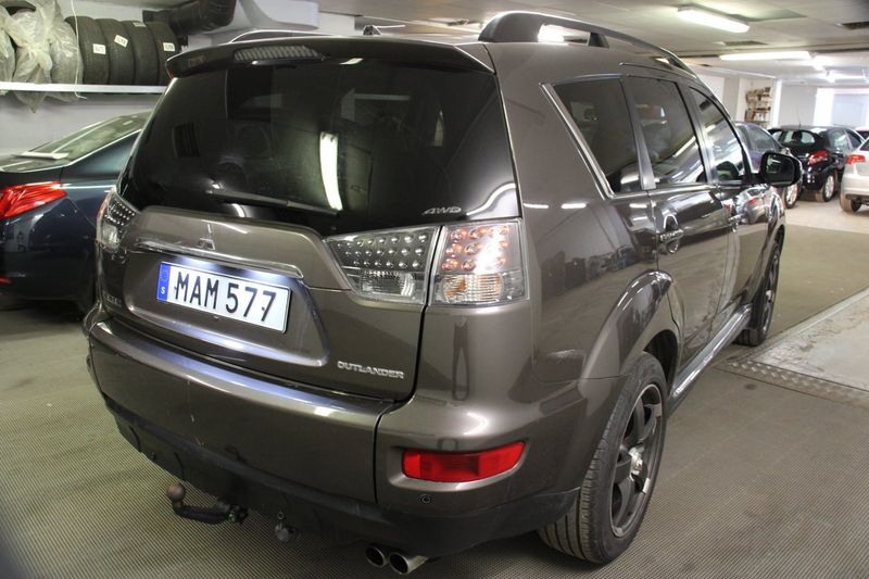 Mitsubishi Outlander bild 13