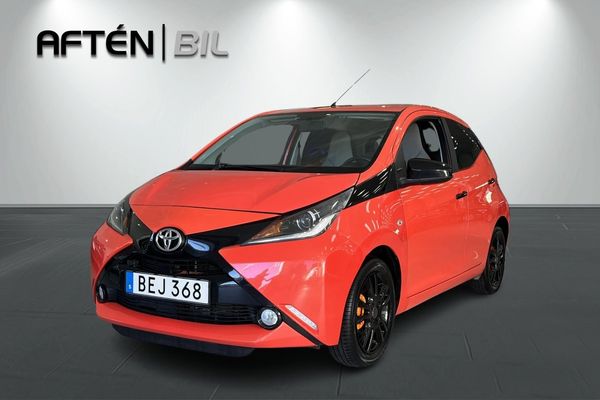Toyota Aygo 5-dörrar 1.0 VVT-i X-CITE Backkamera Kupevärmare - 2014