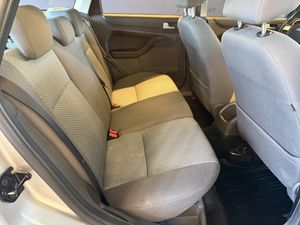 Ford Focus bild 9