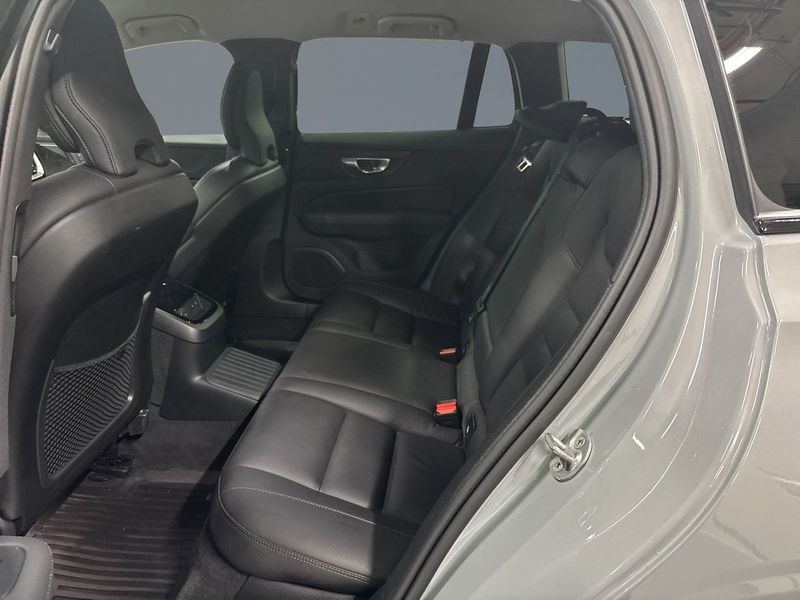 Volvo V60 bild 8