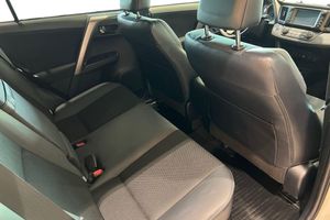Toyota RAV4 bild 9