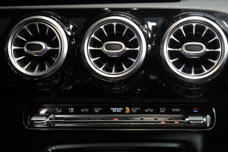 Mercedes CLA35 AMG bild 24